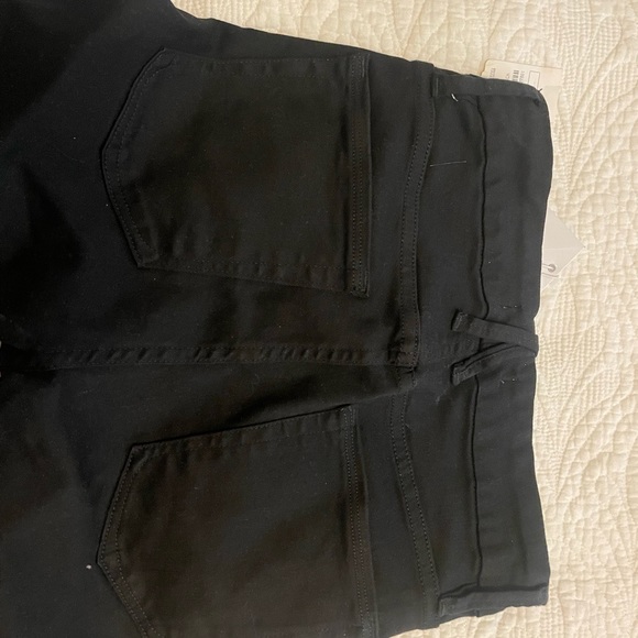 Good American black jeans. - Picture 5 of 6